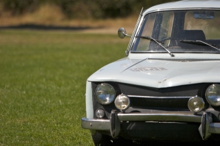 renault-8-09