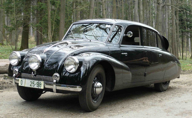 That being said we bring you Paul and Dydia's 1941 Tatra T87